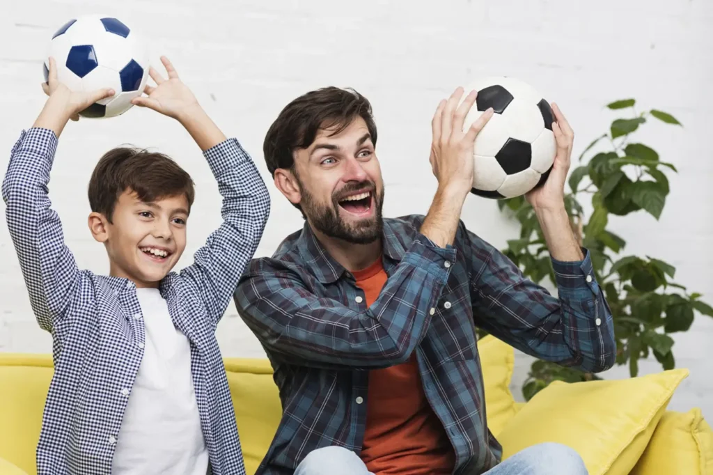 Aprendiendo inglés con papá y disfrutando el mundial de fútbol.